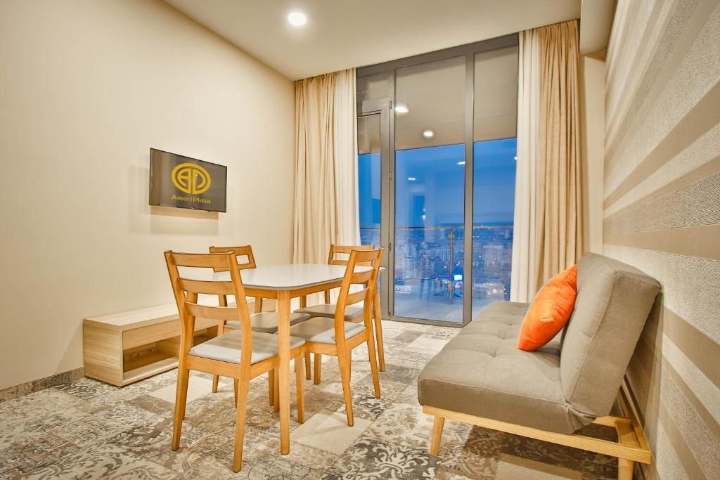 هتل آمری پلازا